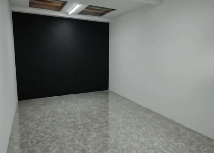 Oficina 3C del tercer piso de Tlalpan 450 con piso de granito
